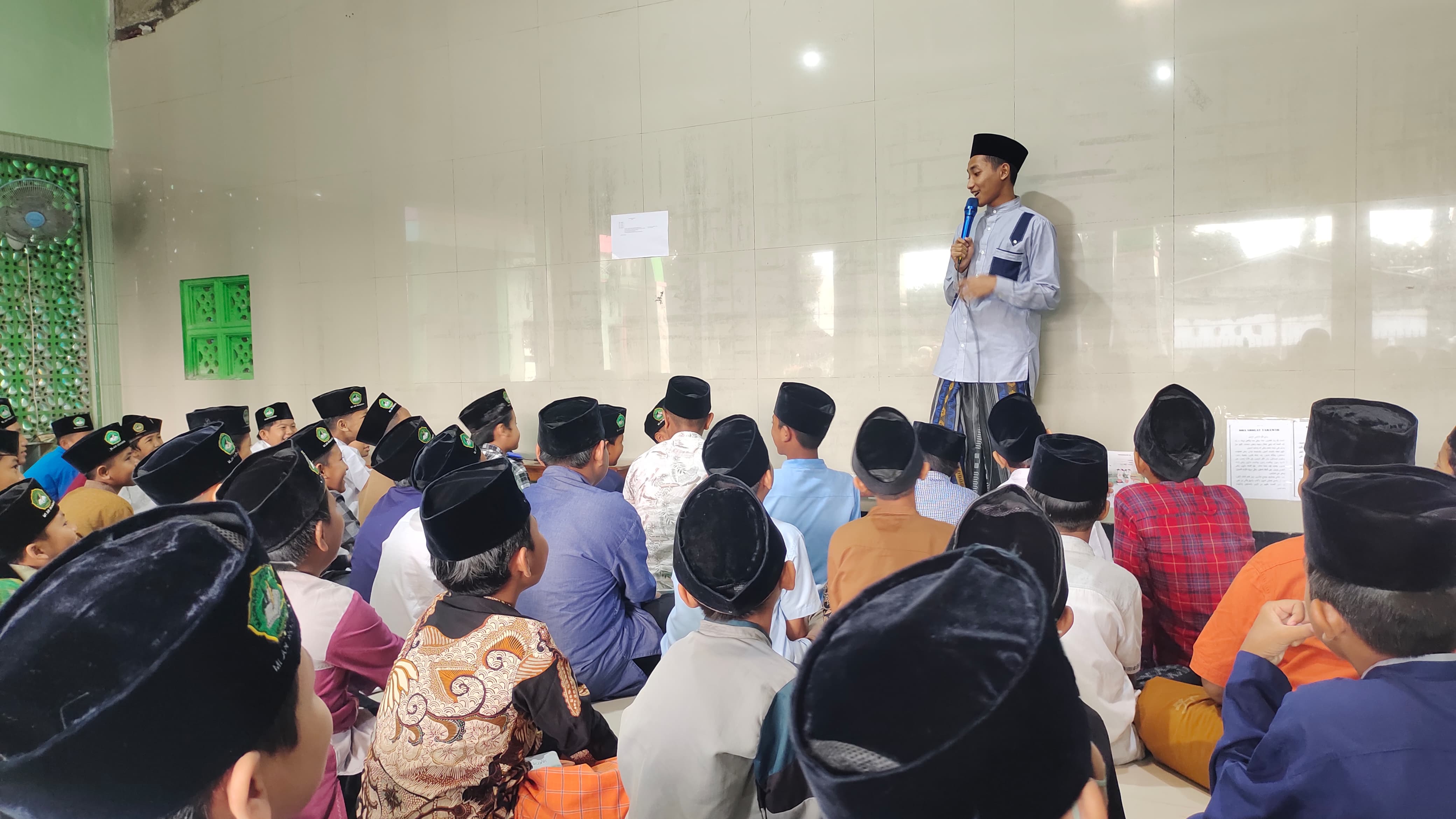 Pesantren Ramadan MI Ar-Roudhoh: Momen Belajar Agama Bersama Ustadz dari Pesantren Sidogiri
